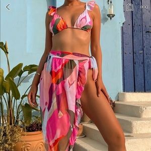 3 pc Graphic Ruffle Bikini Set with skirt